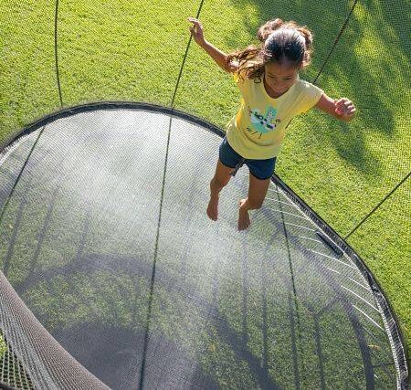 Springfree Medium Oval Trampoline, 8-ft x 11-ft