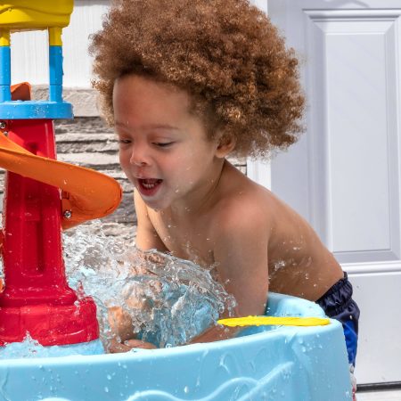 Step2 Outdoor Portable Spiral Slide Water Table, Kids Ages 2+