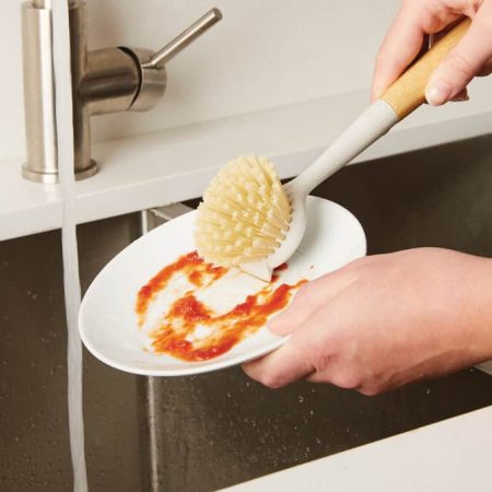 type A Dish Brush with Built-in Scraper