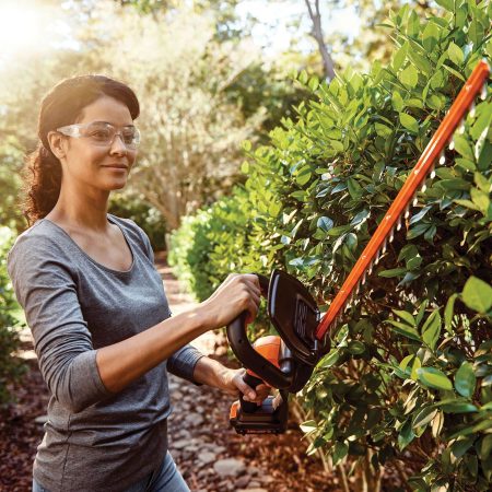 WORX WG261 20V Power Share™ Cordless Hedge Trimmer, 22-in