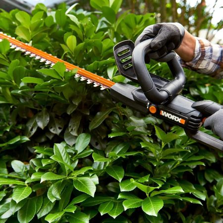 WORX WG217 4.5 Amp Electric Hedge Trimmer with 24-in Rotating Head