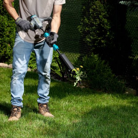 Yardworks 20V Cordless Battery-Powered Weeder, with PWR POD 2.0Ah Battery