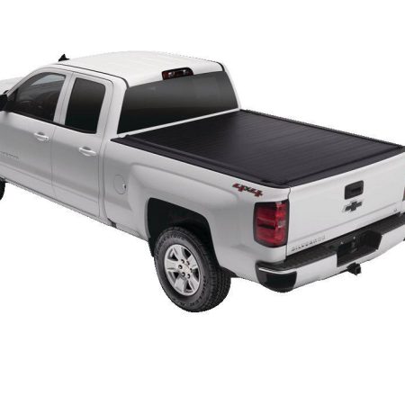 Lund Retractable Tonneau Cover