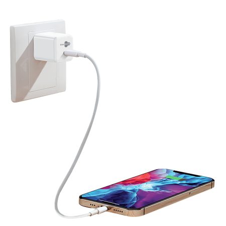 Bluehive 30 Watt USB-C Fast Charge PD Wall Charger for Smartphones & MacBook Air, White