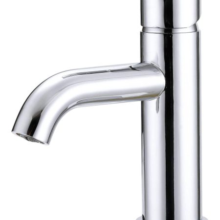 Danze Crete Single Handle 4-in Centerset Bathroom Sink Faucet with Pop-up Drain, Chrome